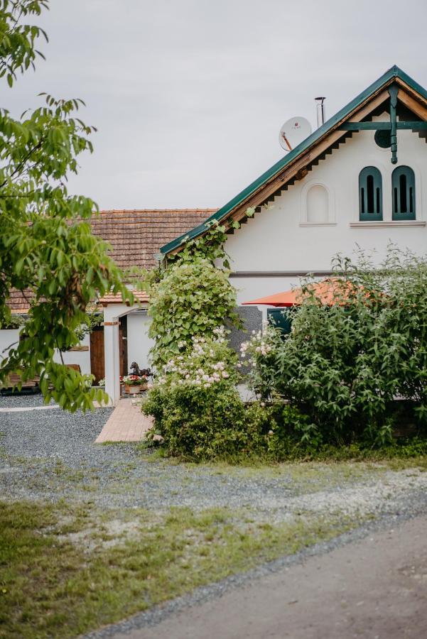 Landhaus Schaller Im Suedburgenland Lejlighed Maria Bild Eksteriør billede